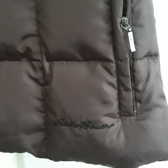SOLD. Eddie Bauer goose down vest, Size M - Picture 2 of 7